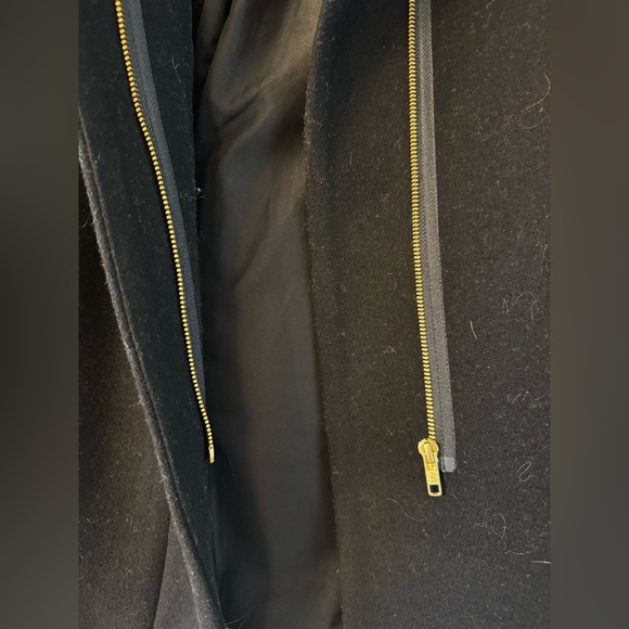 EUC J. Crew Factory Women's City Coat in black, gold zipper, size 4. - Picture 5 of 10